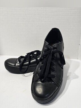 Women's Sz 9 Tredsafe Skid Resistant Work Shoes